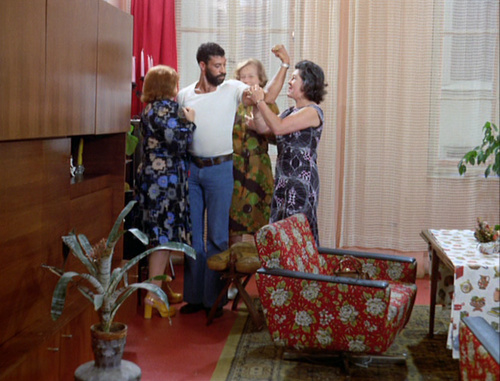 Ali: Fear Eats the Soul (1974) Ali: Fear Eats the Soul (1974)