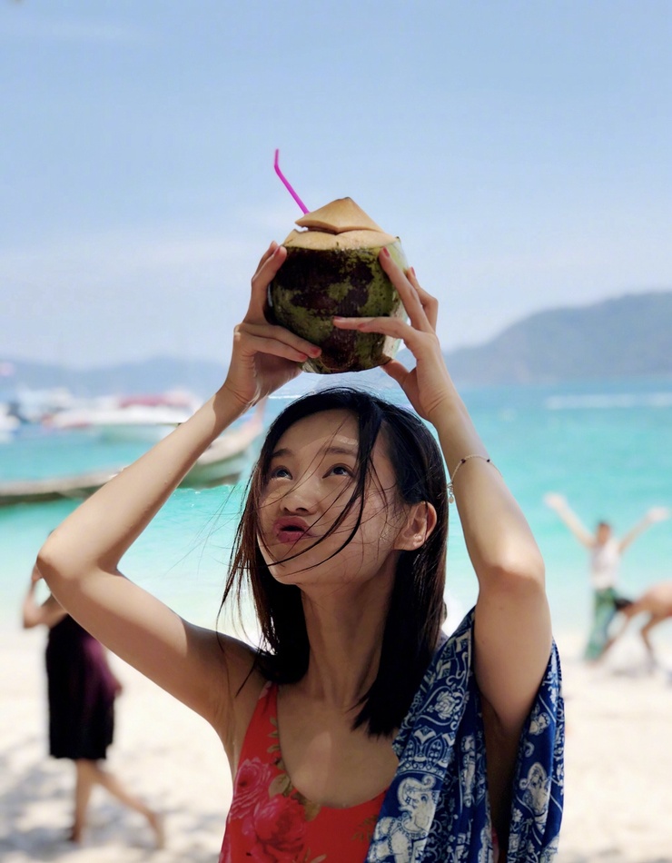 Li Yi Tong