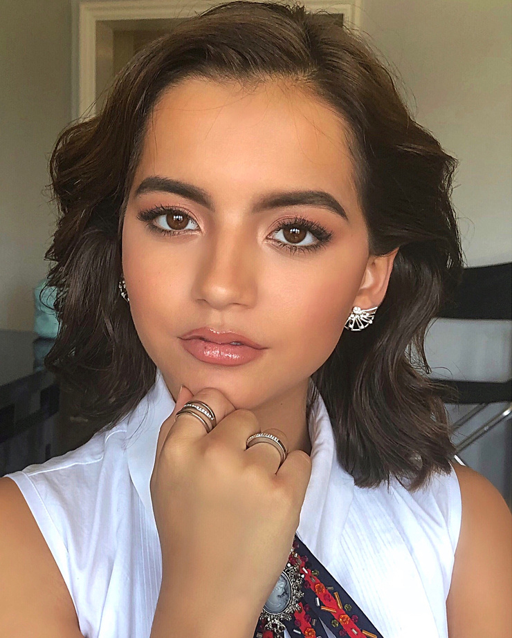 Isabela Moner Isabela Moner