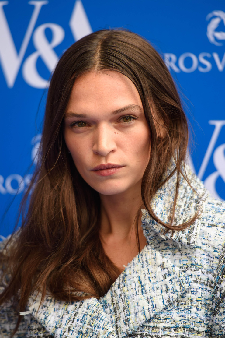 Anna Brewster Anna Brewster