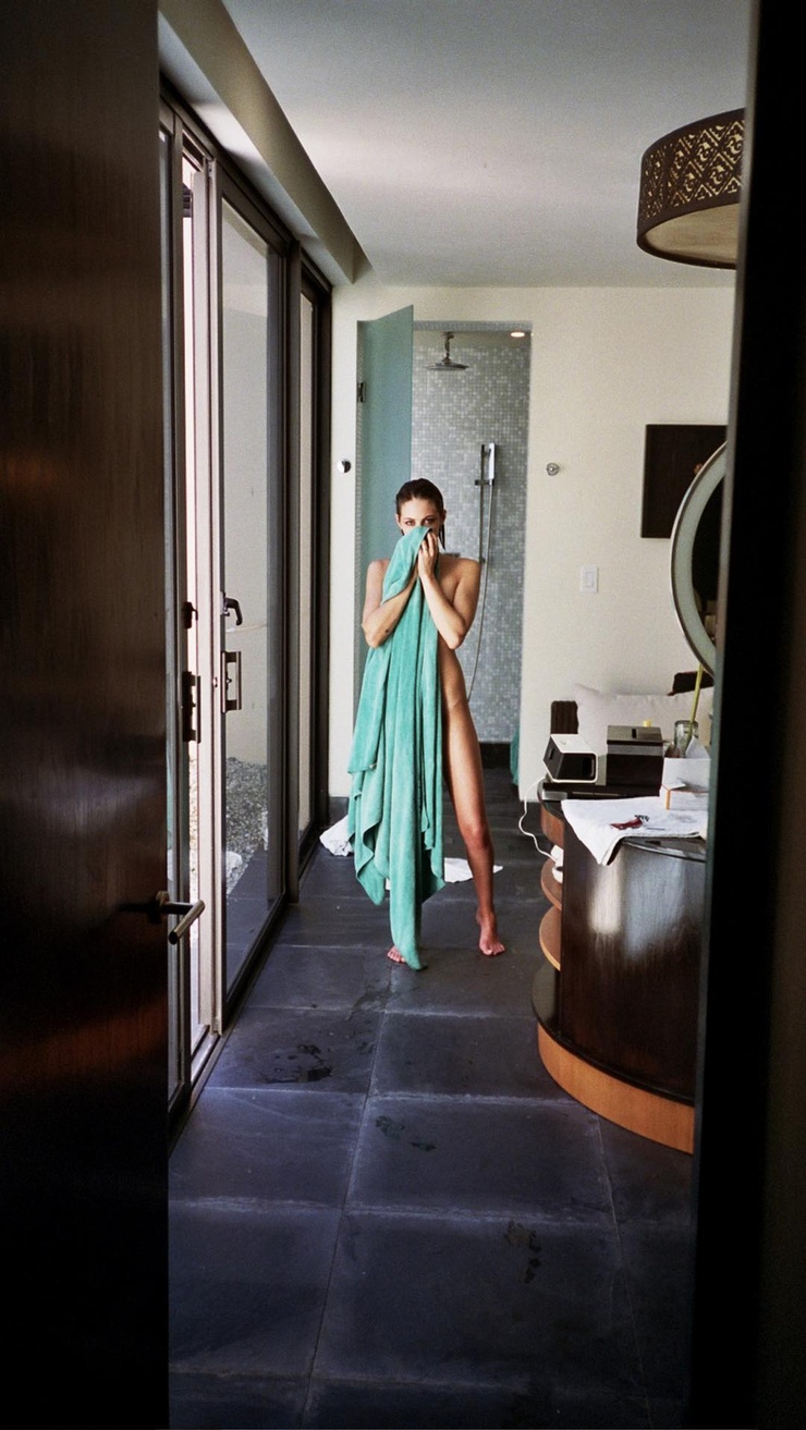 Willa Holland Willa Holland