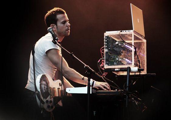 M83