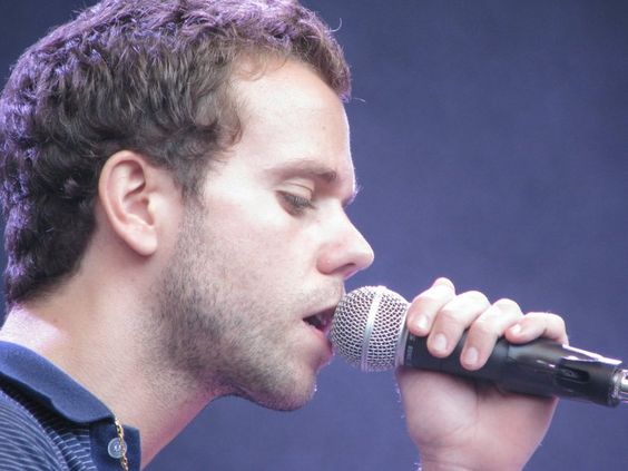 M83