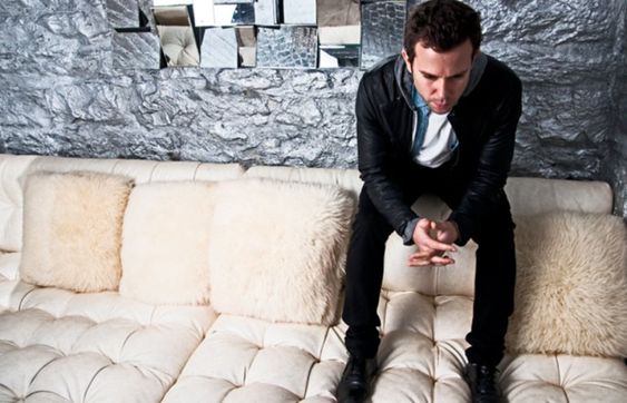 M83
