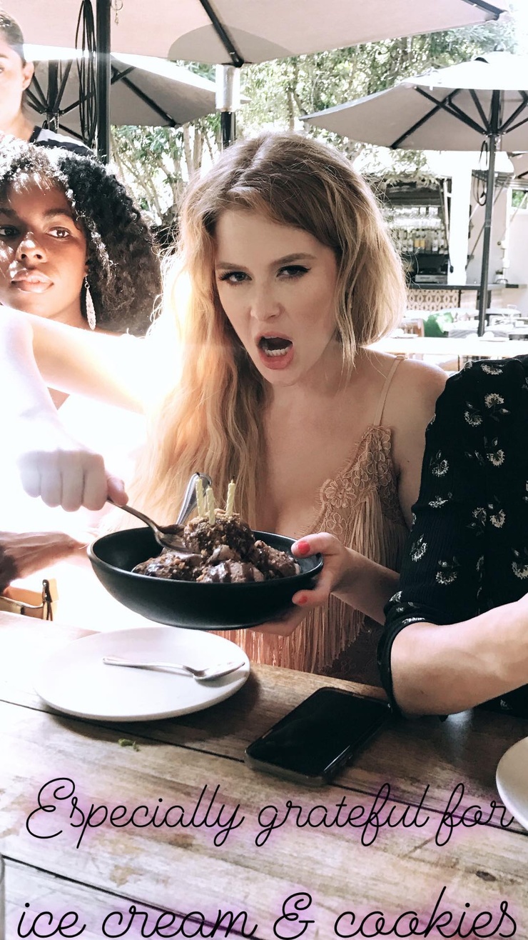 Renee Olstead Renee Olstead