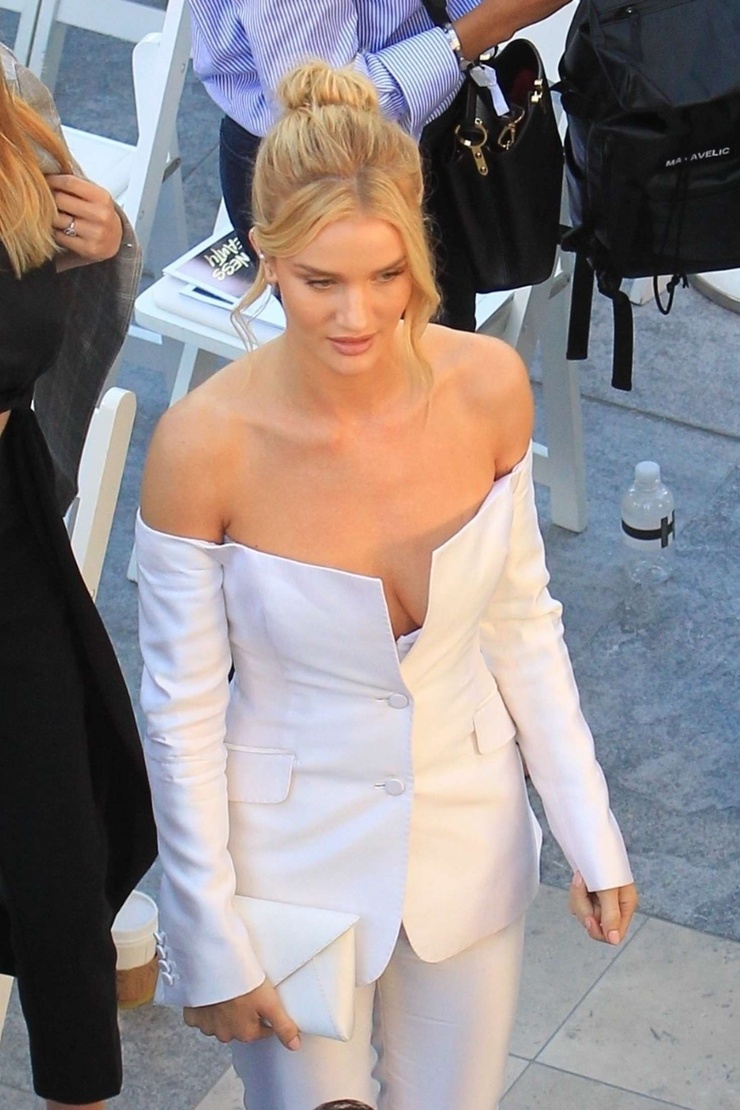 Rosie Huntington-Whiteley Rosie Huntington-Whiteley