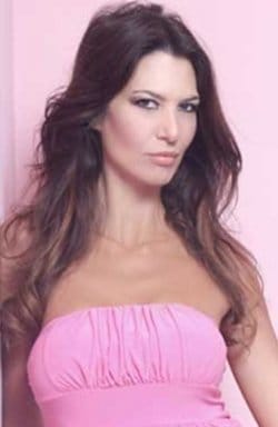 Solange Magnano