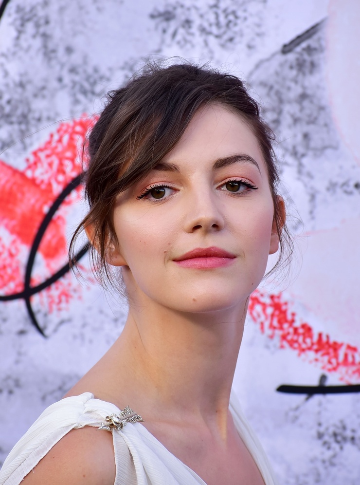 Ella Hunt Ella Hunt