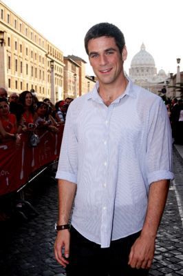 Eddie Cahill