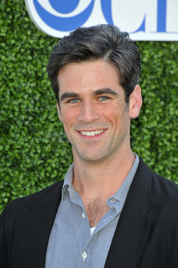 Eddie Cahill