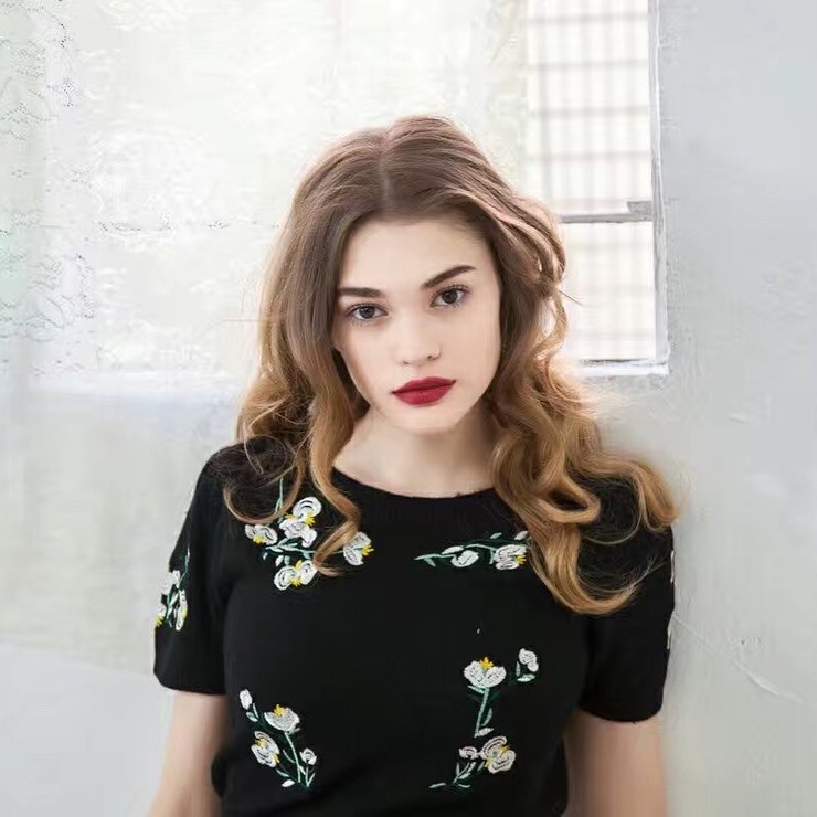 Anna Litvinova II