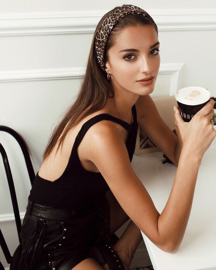 Gabrielle Caunesil Gabrielle Caunesil