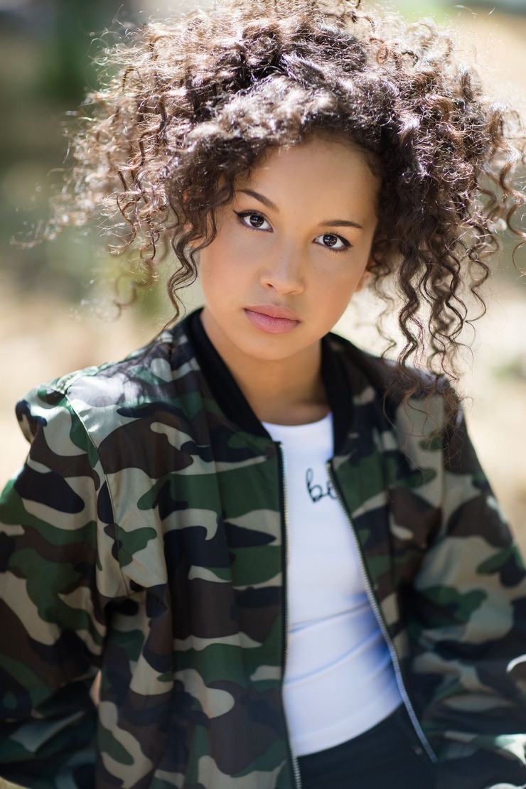 Sofia Wylie Sofia Wylie