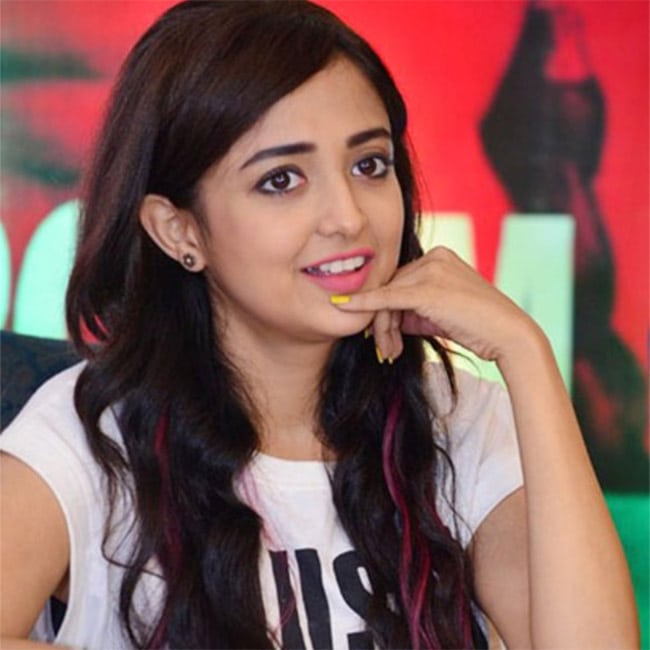 Monali Thakur