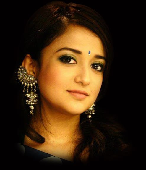 Monali Thakur