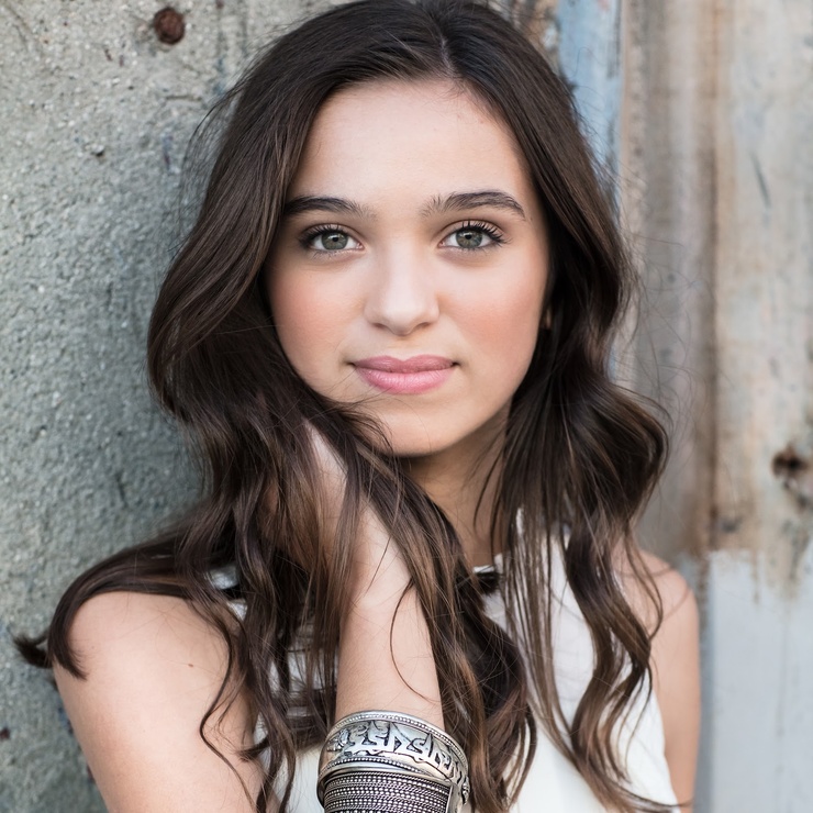 Brooke Flores