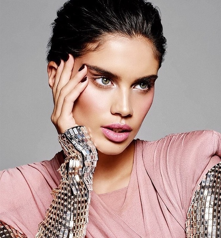 Sara Sampaio Sara Sampaio