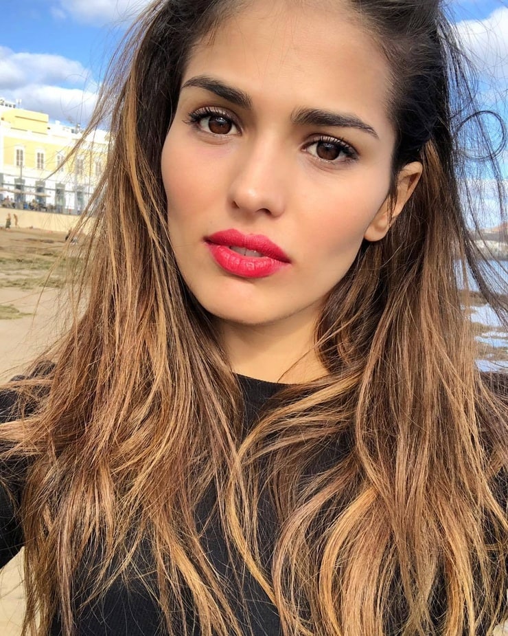 Sara Salamo Sara Salamo