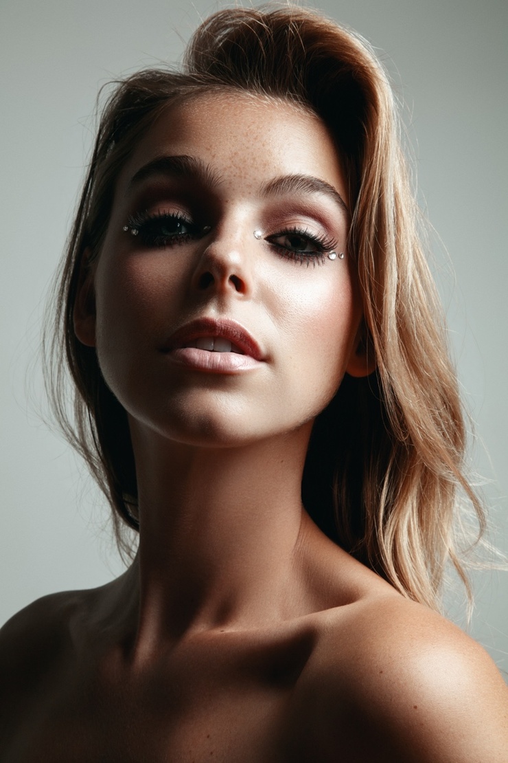 Elizabeth Turner. Elizabeth Turner.