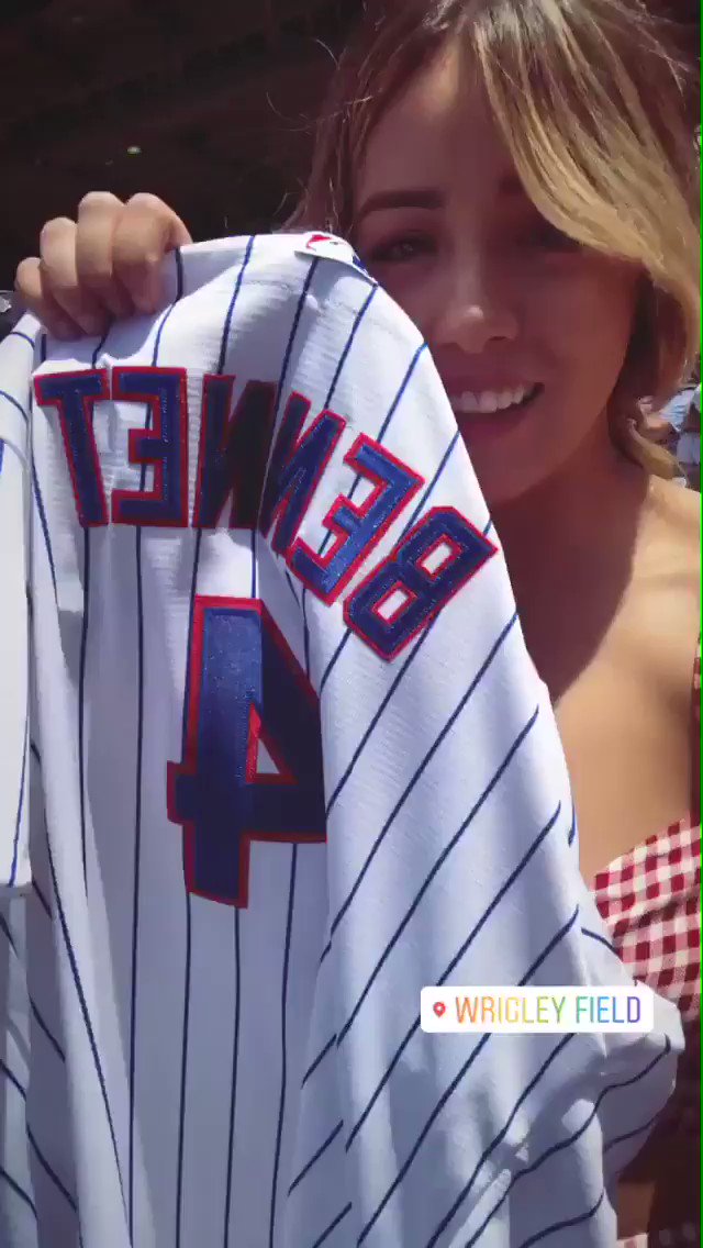 Chloe Bennet
