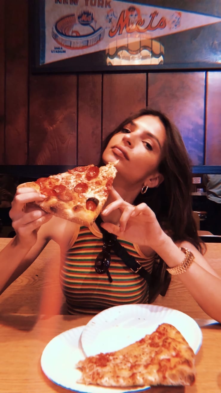 Emily Ratajkowski Emily Ratajkowski
