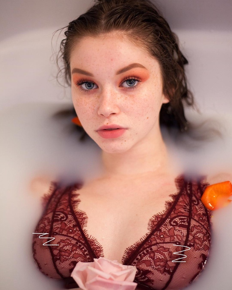 Lily-Ana Alexander Lily-Ana Alexander