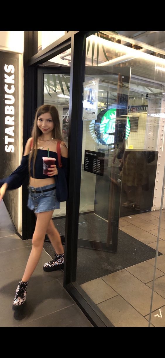 Lulu Lambros