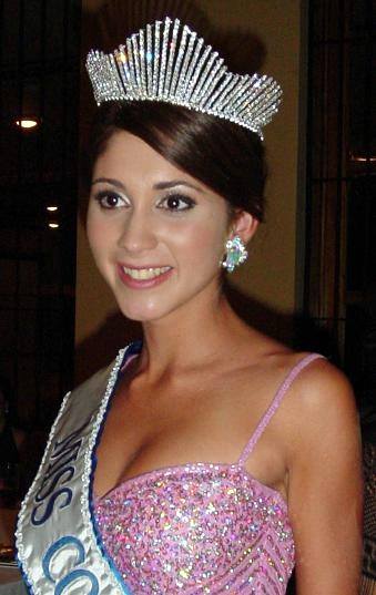Andrea Ovares