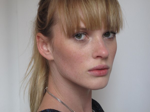 Anne Vyalitsyna Anne Vyalitsyna