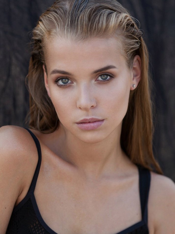 DARIA BARDOLA DARIA BARDOLA