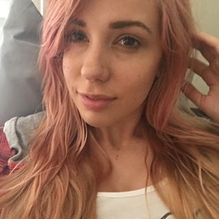 Alanah Pearce picture