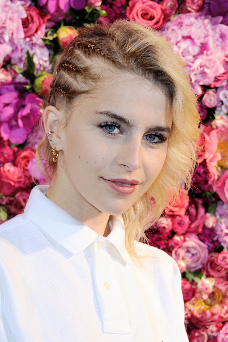 Caroline Daur