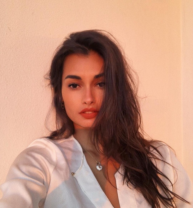 Gizele Oliveira Gizele Oliveira