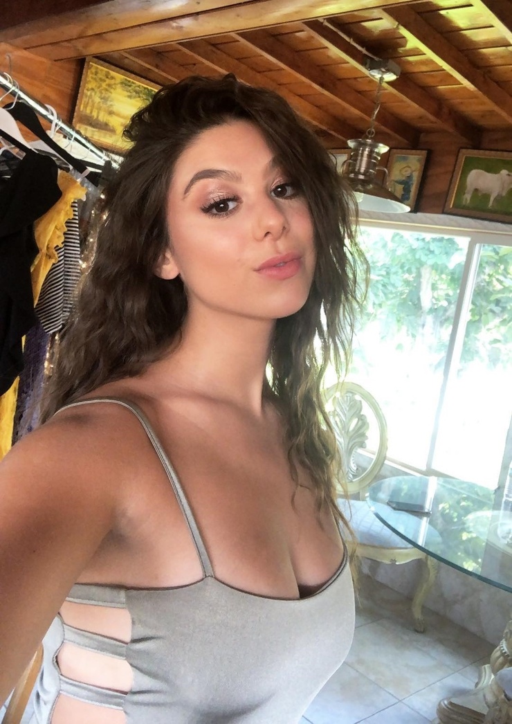 Kira Kosarin Kira Kosarin