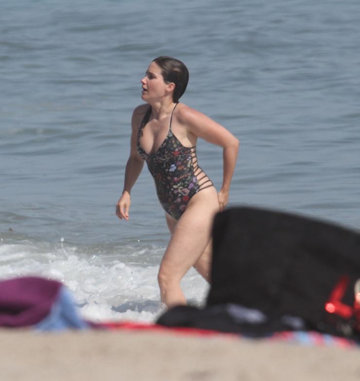 Sophia Bush