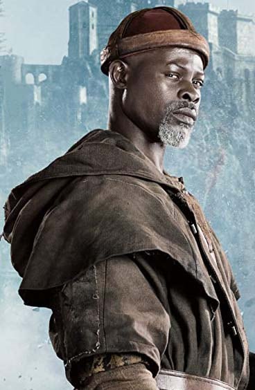Bedivere (Djimon Hounsou)