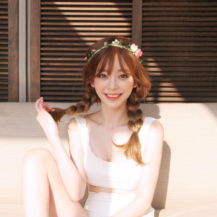 Kang Tae Ri