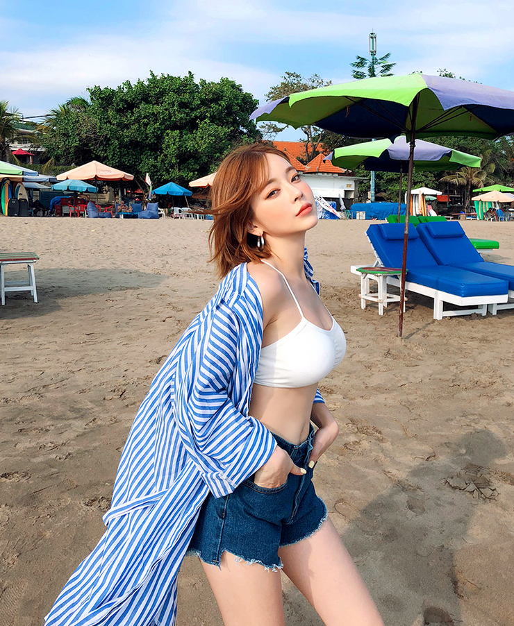 Kang Tae Ri
