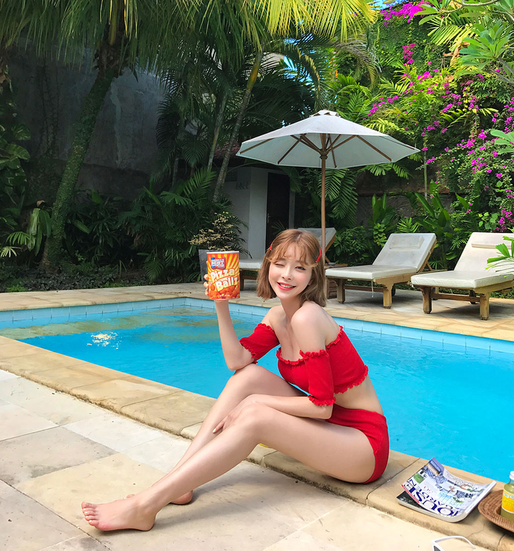 Kang Tae Ri