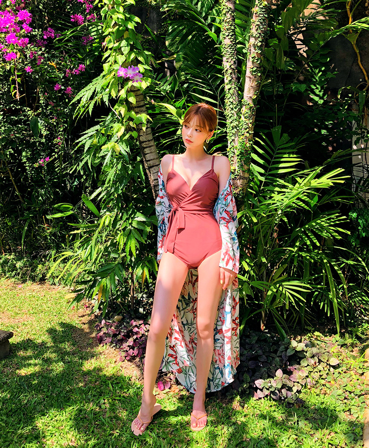 Kang Tae Ri