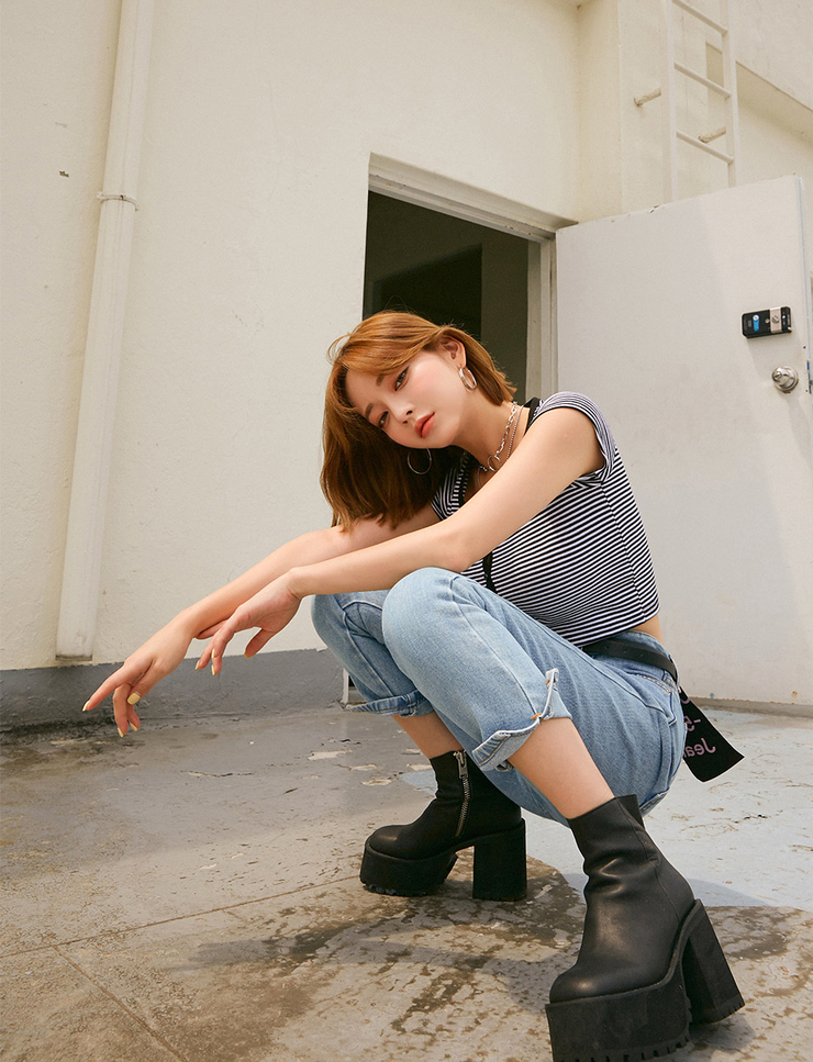 Kang Tae Ri