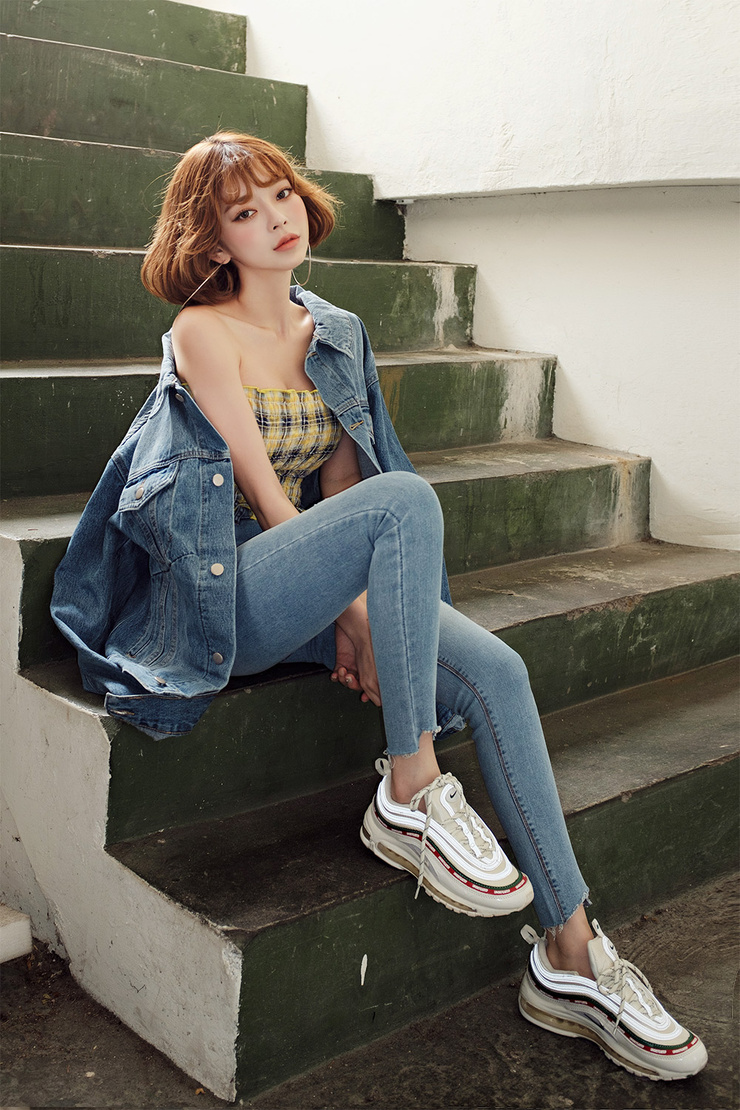 Kang Tae Ri