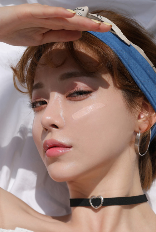 Kang Tae Ri