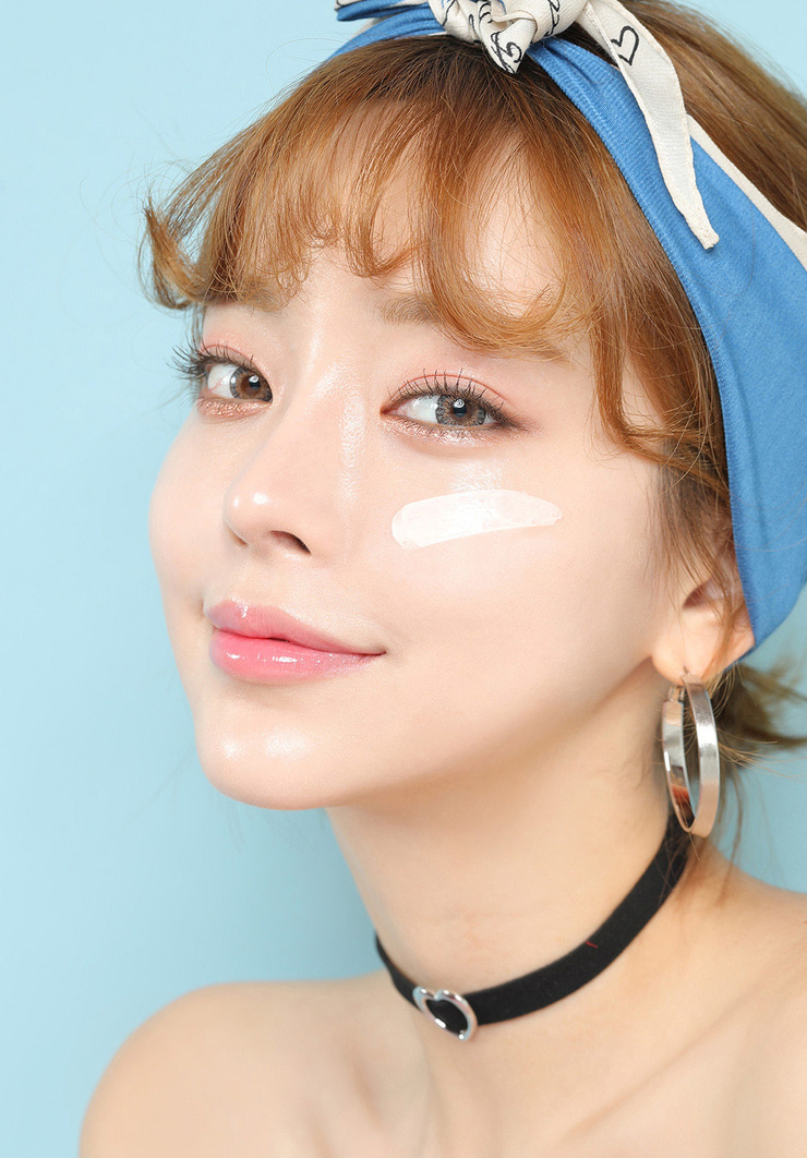Kang Tae Ri