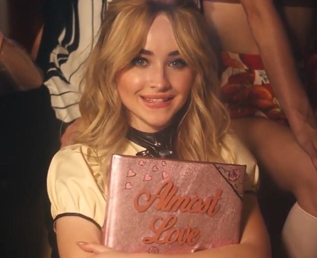 Sabrina Carpenter