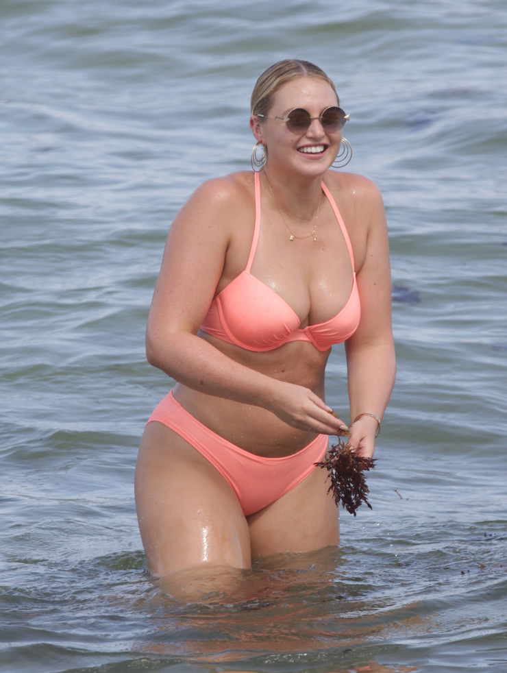 Iskra Lawrence