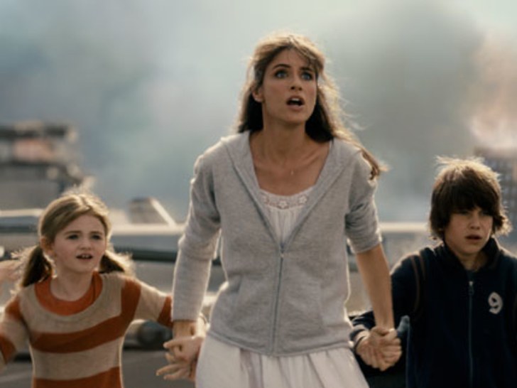 Kate Curtis (Amanda Peet)