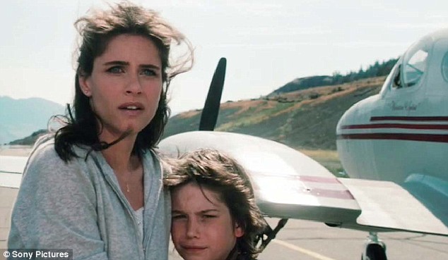 Kate Curtis (Amanda Peet)