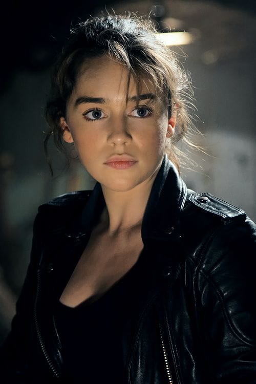 Sarah Connor ( Emilia Clarke)