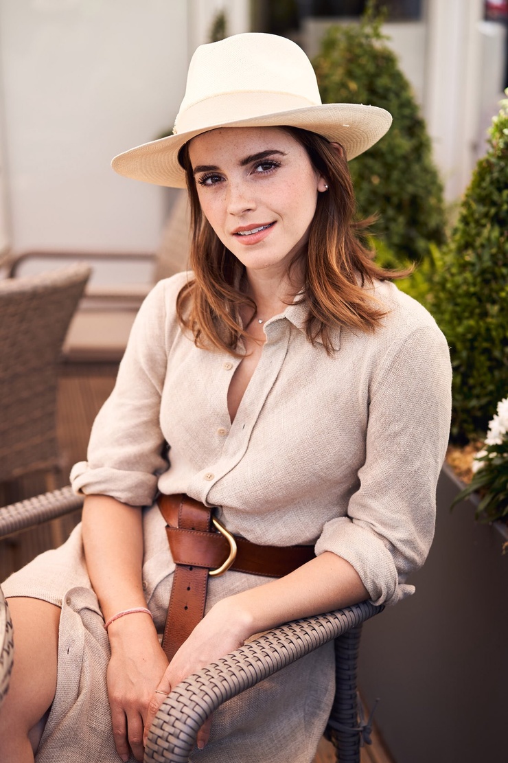 740full-emma-watson.jpg